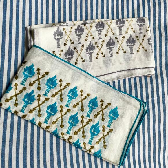 Vintage Set of 2 Hankies 60s‎ MCM Block Print Torch Handkerchiefs - Picture 1 of 3